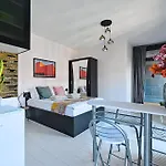 Urbannestgroup - Krochmalna 59